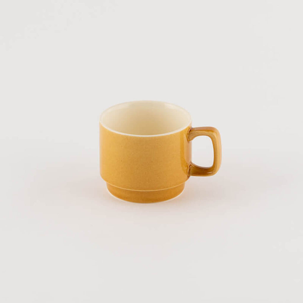 スタックコーヒーカップ [ 淡アンバー ] – 織部ヒルズオンライン